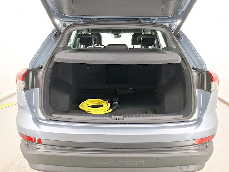 Audi Q4 — photo 7