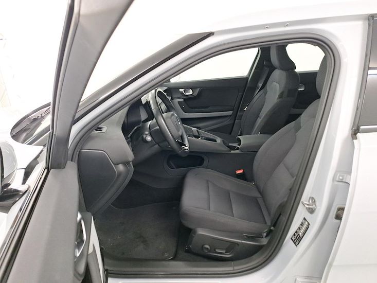 Polestar 2 — photo 5