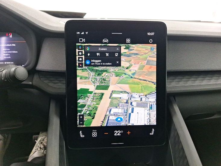 Polestar 2 — photo 9