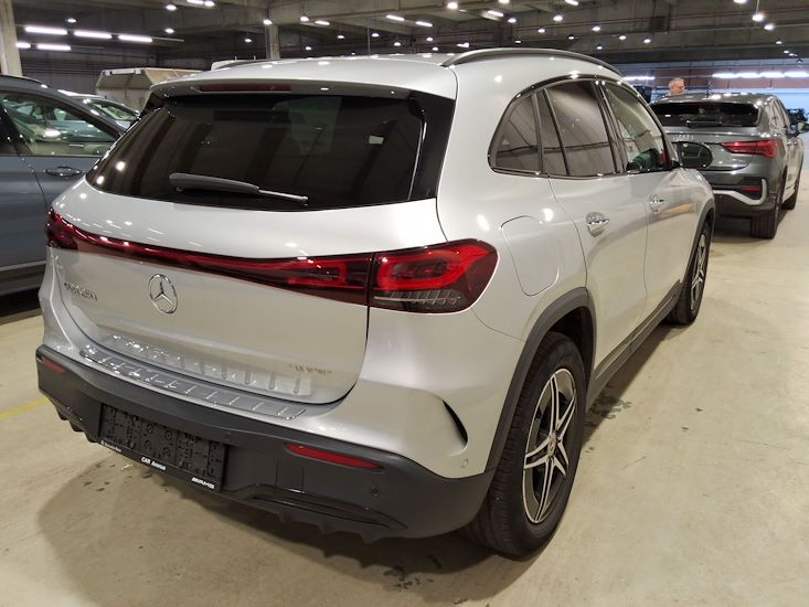 Mercedes-Benz Eqa — photo 4