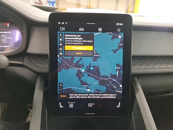 Polestar 2 — photo 9