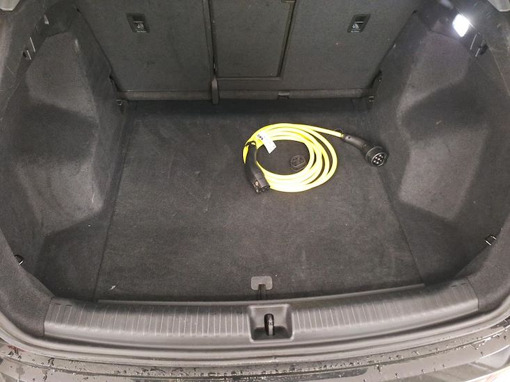 Audi Q4 — photo 11