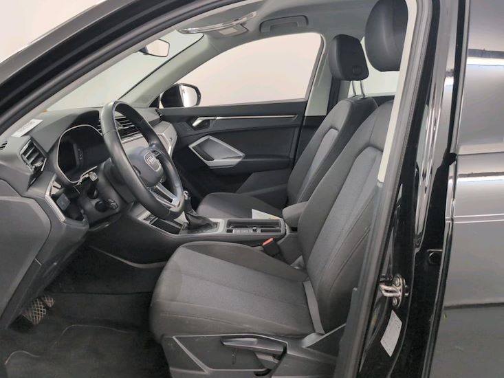 Audi Q3 — photo 5