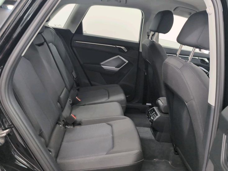 Audi Q3 — photo 6