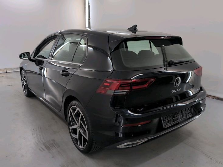 Volkswagen Golf — photo 3
