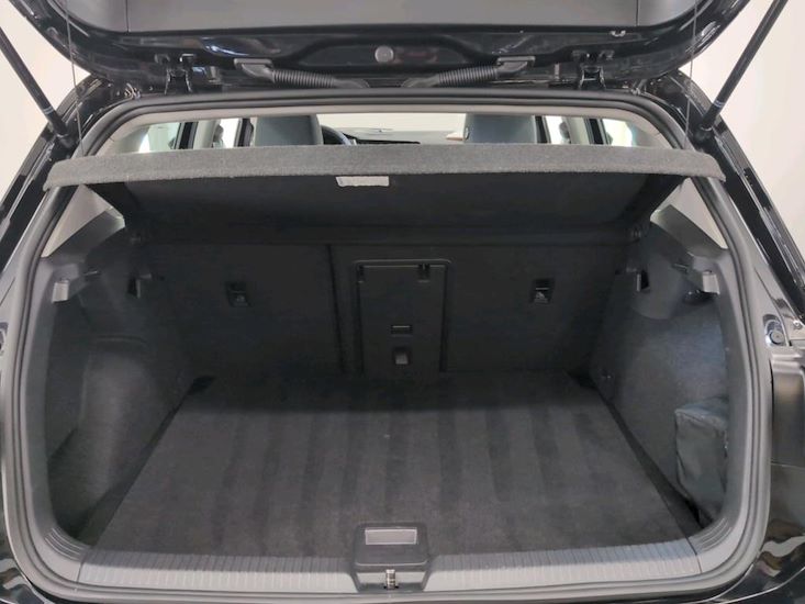 Volkswagen Golf — photo 7