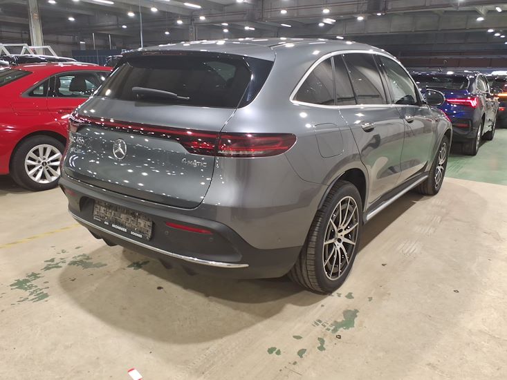 Mercedes-Benz Eqc — photo 4