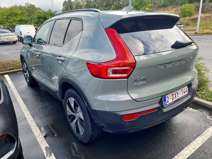 Volvo Xc40 — photo 3
