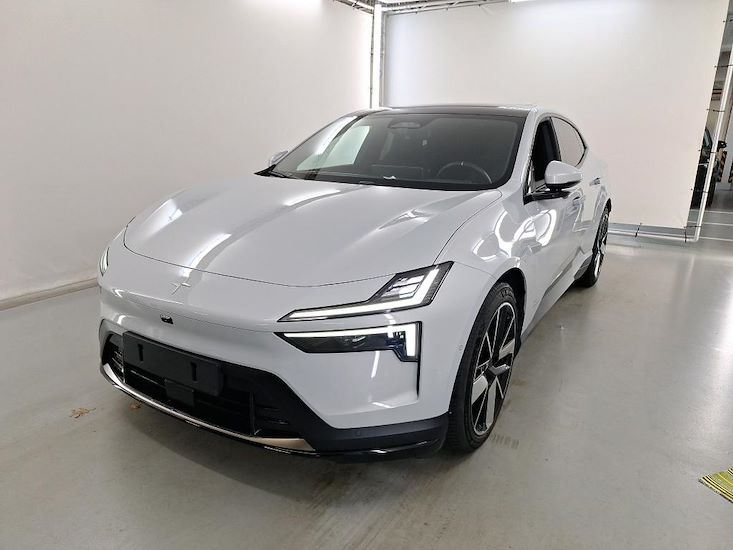 Polestar 4