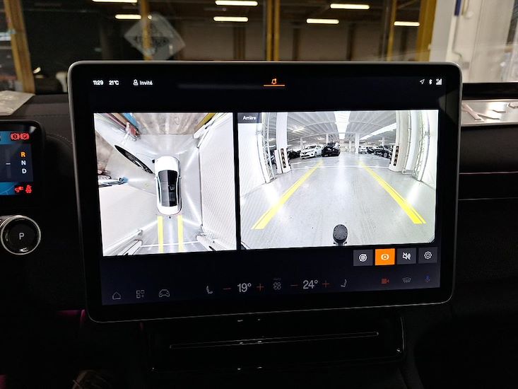 Polestar 4 — photo 12