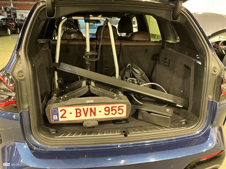 Bmw Ix3 — photo 13