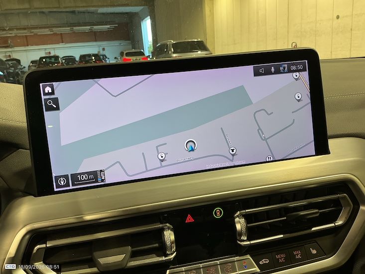 Bmw Ix3 — photo 9