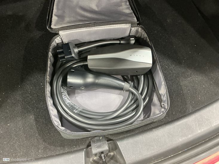 Tesla Model Y — photo 12