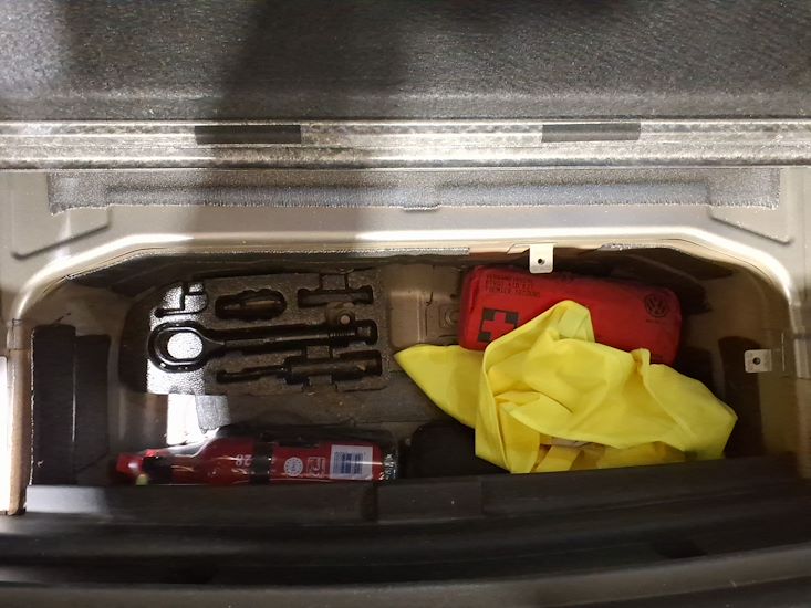 Audi Q4 — photo 11