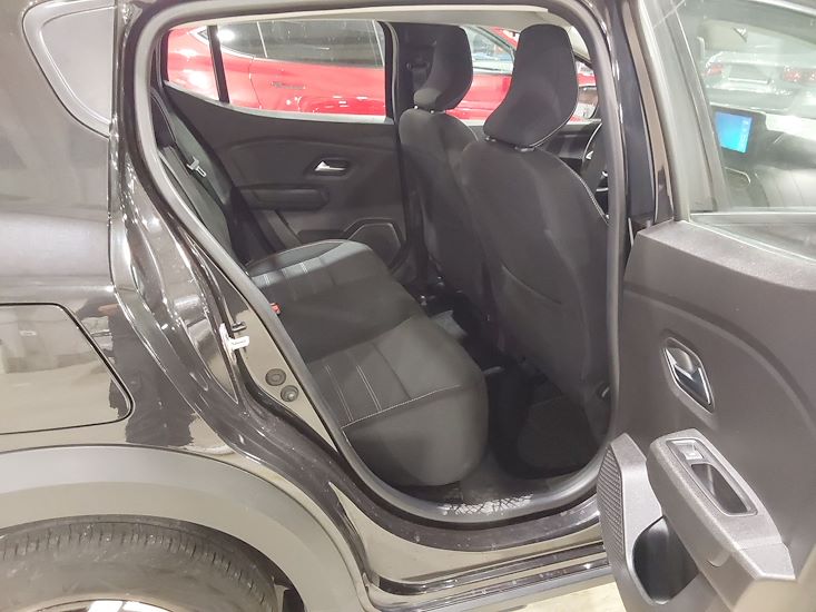 Dacia Sandero — photo 5