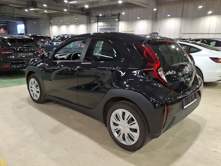 Toyota Aygo — photo 2