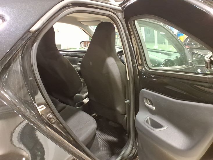 Toyota Aygo — photo 5