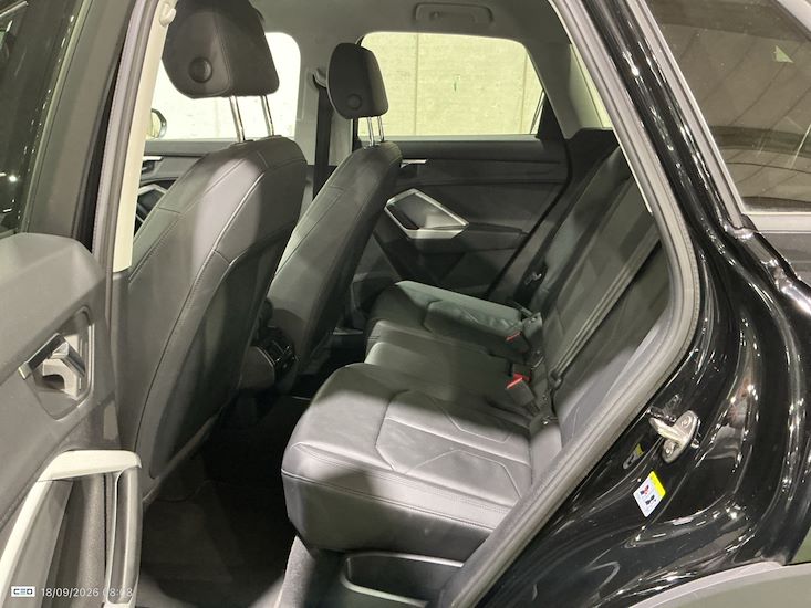 Audi Q3 — photo 5