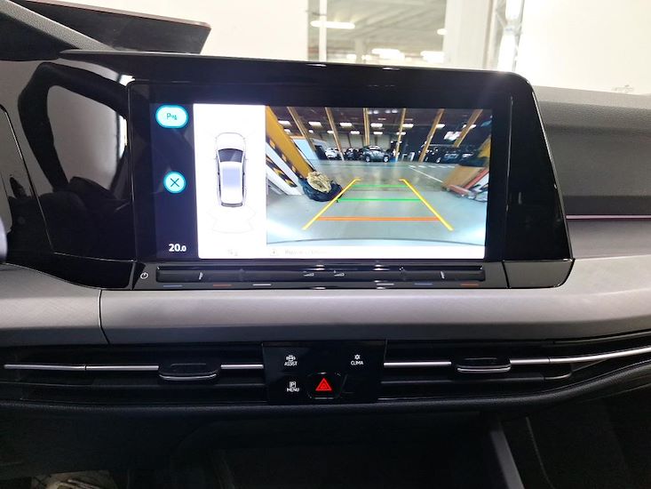Volkswagen Golf — photo 11