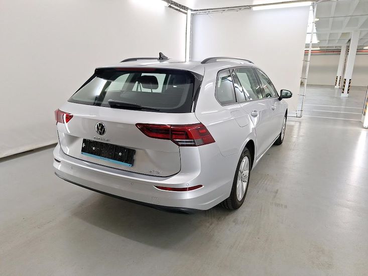 Volkswagen Golf — photo 4