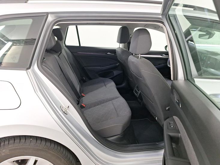 Volkswagen Golf — photo 6