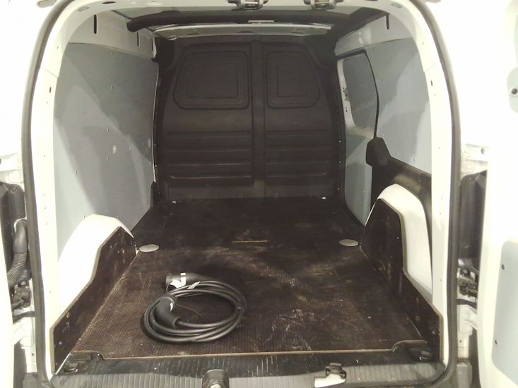 Renault Kangoo — photo 3
