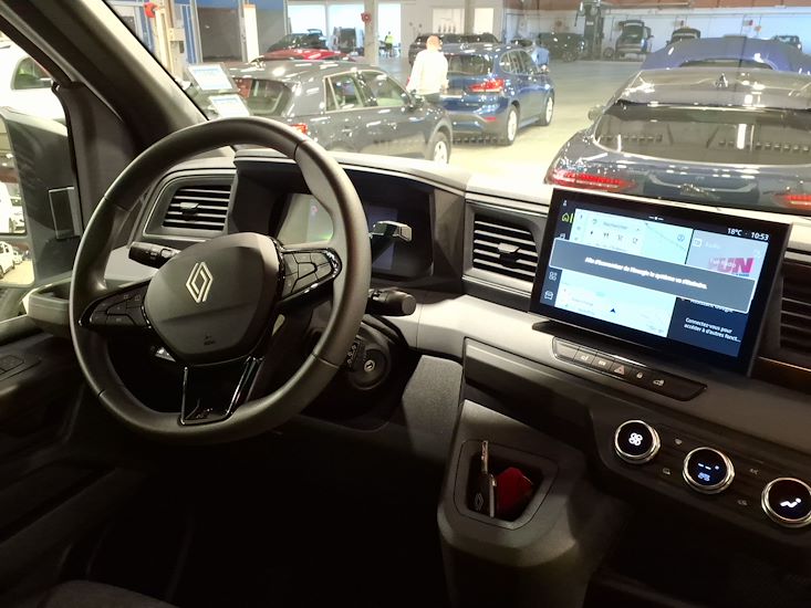 Renault Master — photo 6