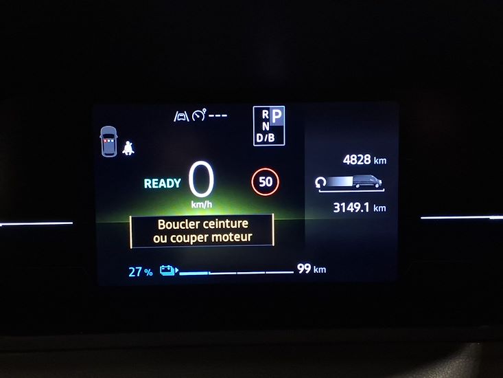 Renault Master — photo 9