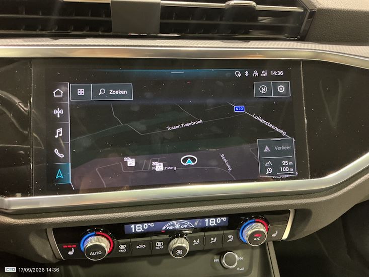 Audi Q3 — photo 8