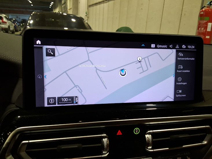 Bmw Ix3 — photo 10