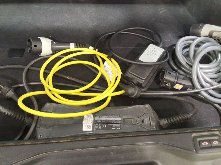Bmw X5 — photo 12
