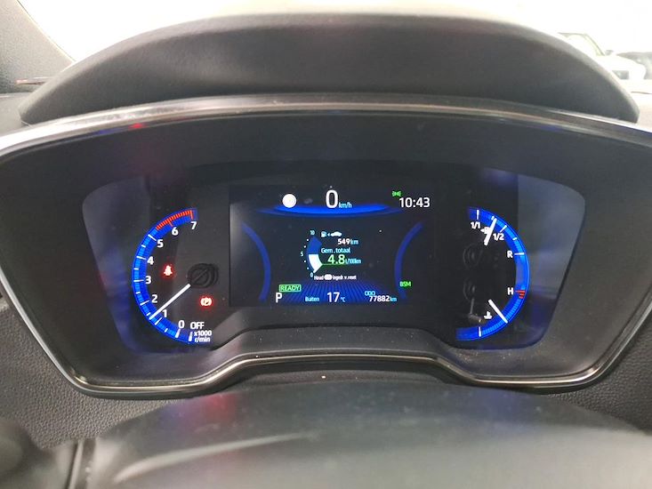 Toyota Corolla — photo 10