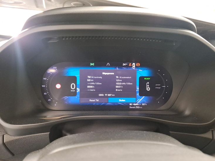 Volvo C40 — photo 10