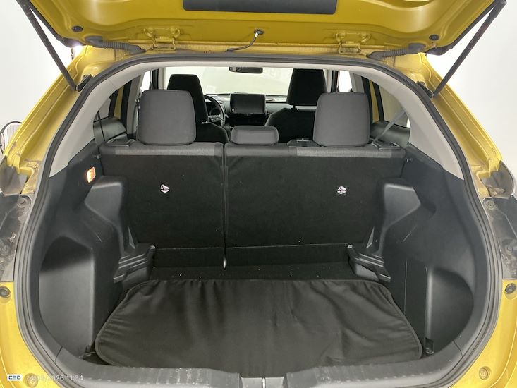 Toyota Yaris — photo 11