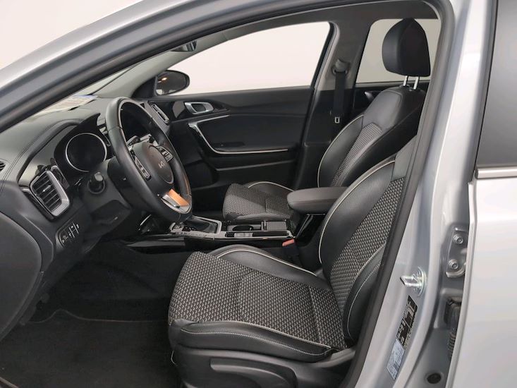 Kia Ceed Sportswagon — photo 5