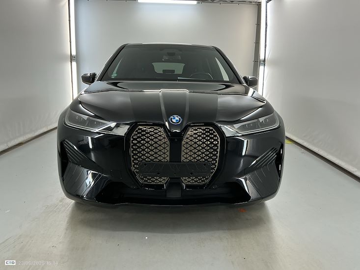 Bmw Ix — photo 2