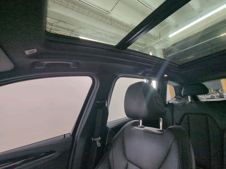 Bmw Ix3 — photo 13