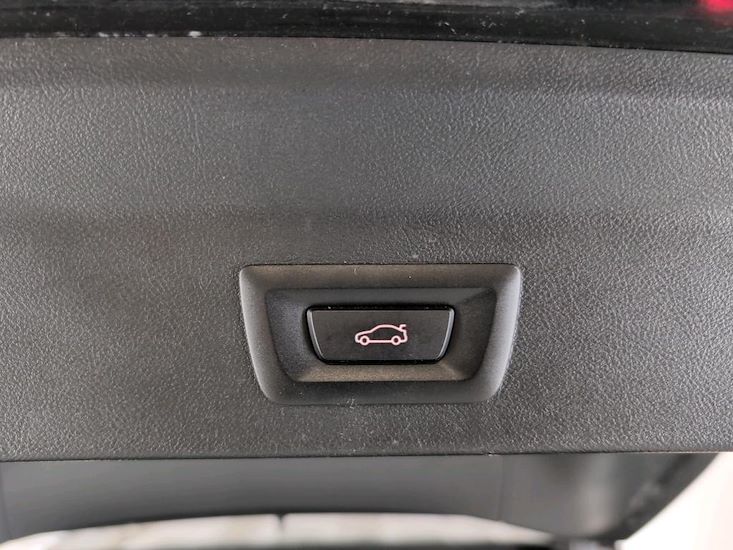 Bmw Ix3 — photo 14