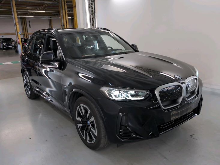 Bmw Ix3 — photo 2