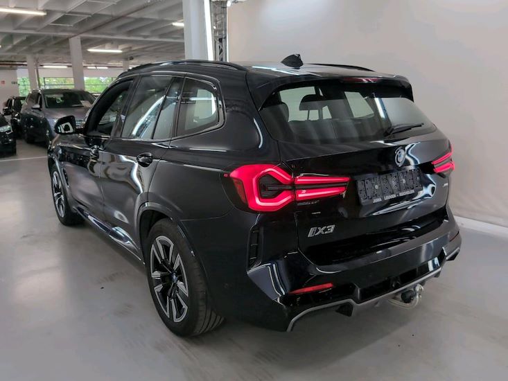Bmw Ix3 — photo 3