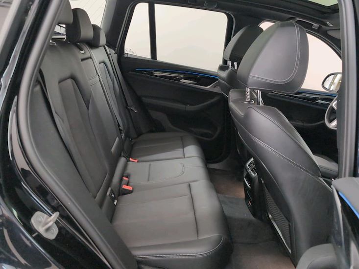 Bmw Ix3 — photo 6