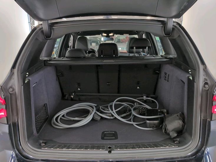 Bmw Ix3 — photo 7