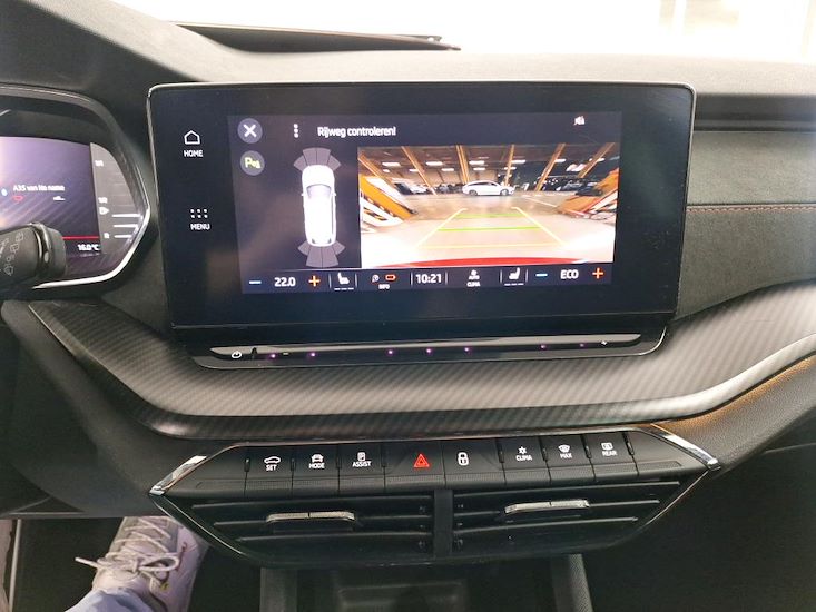 Skoda Octavia — photo 11
