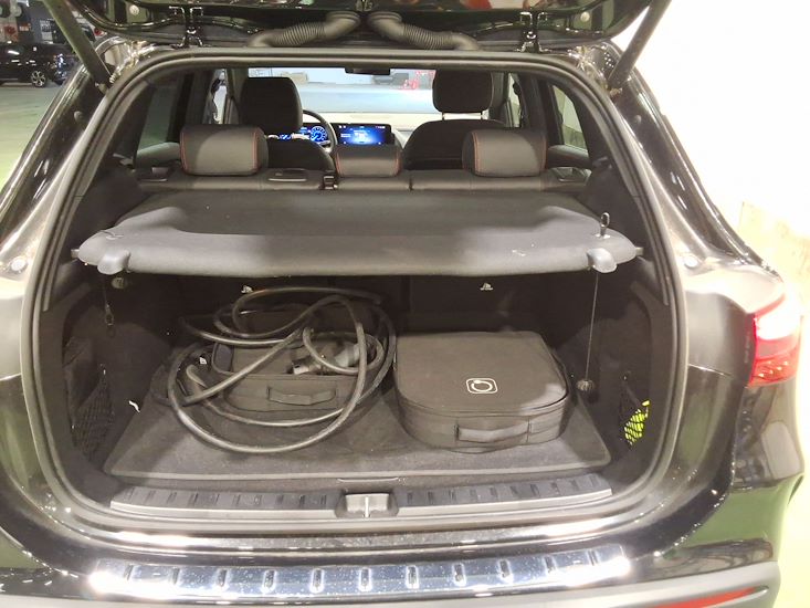 Mercedes-Benz Eqa — photo 3