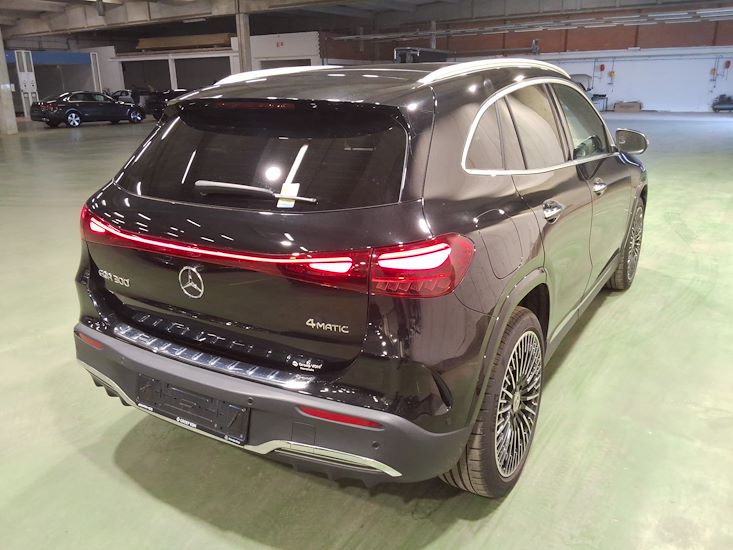 Mercedes-Benz Eqa — photo 4