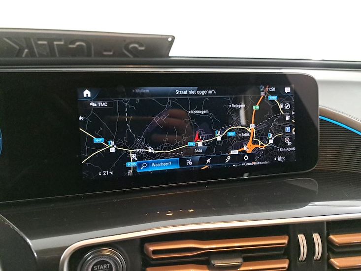 Mercedes-Benz Eqc — photo 9