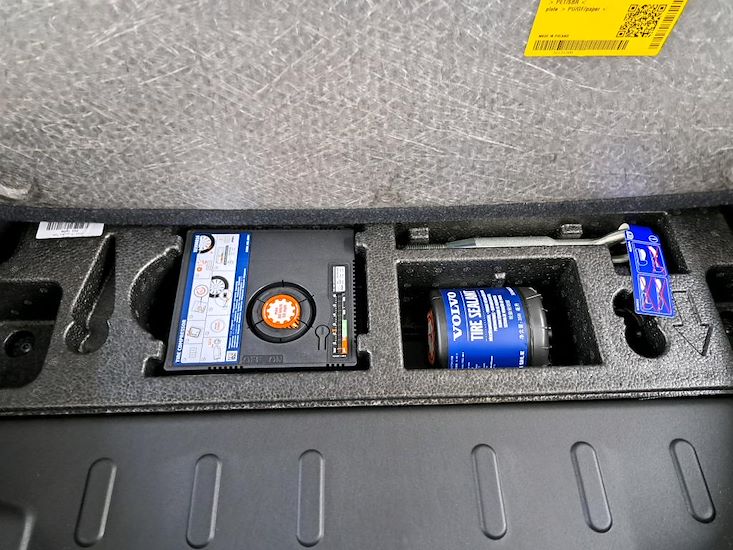 Volvo Xc40 — photo 11