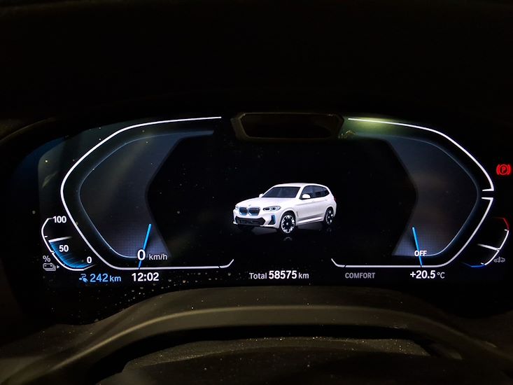 Bmw Ix3 — photo 9