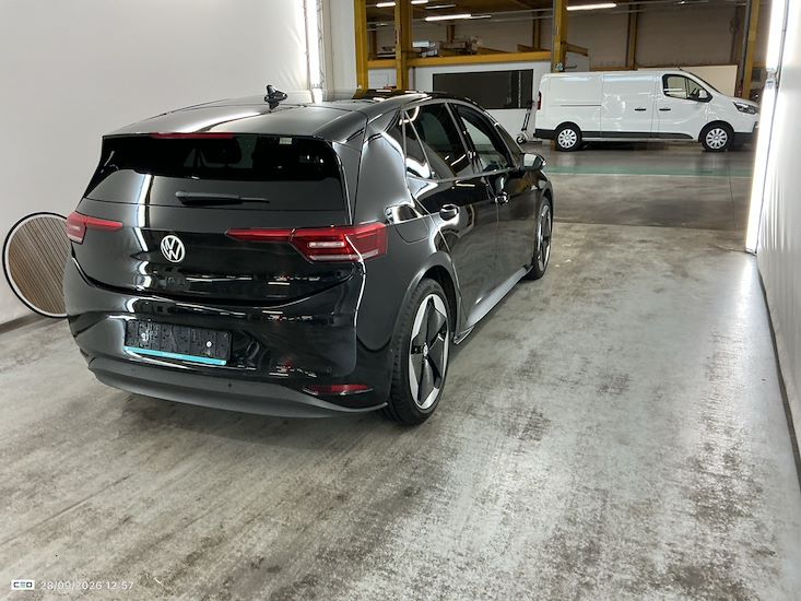 Volkswagen Id.3 — photo 4
