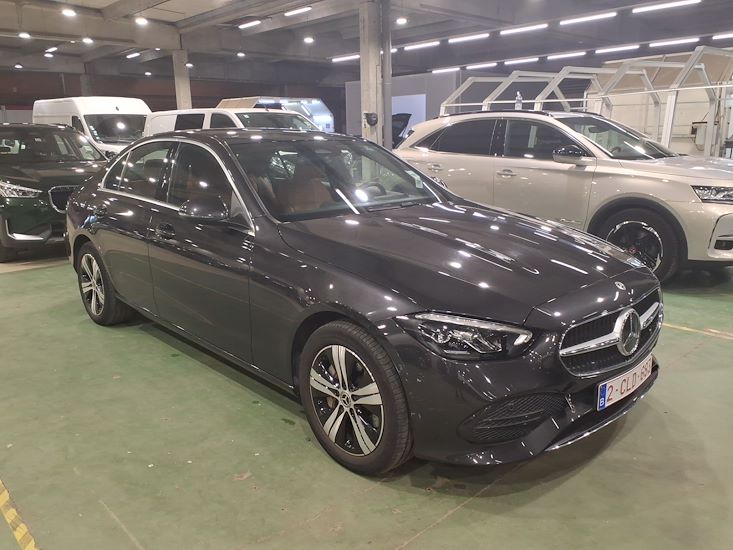 Mercedes-Benz C-Class — photo 8